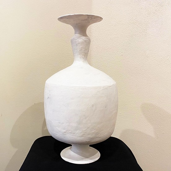 Maggie Jaszczak, Large White Vase 3
2021, ceramic earthenware