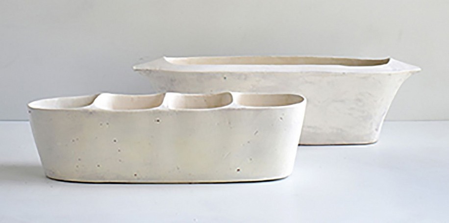 Maggie Jaszczak, Long Trough With End Handles
2021, ceramic earthenware