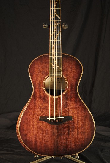 Joel Stehr, Parlor Guitar - Walnut & Redwood
2023, Claro walnut and Redwood