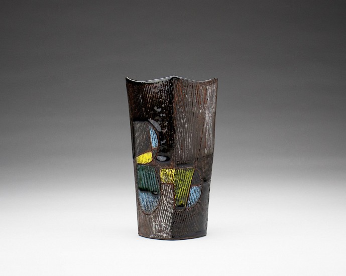 Andrew Avakian
terra cotta, terra sig, glaze, underglaze, sandblasted